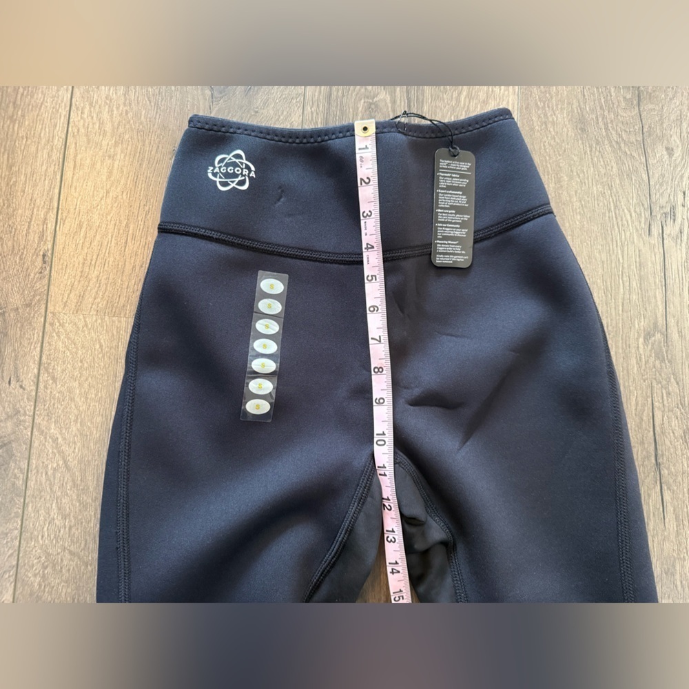 NWT Zaggora Athletic Neoprene Leggings Black Size Small - Picture 2 of 10